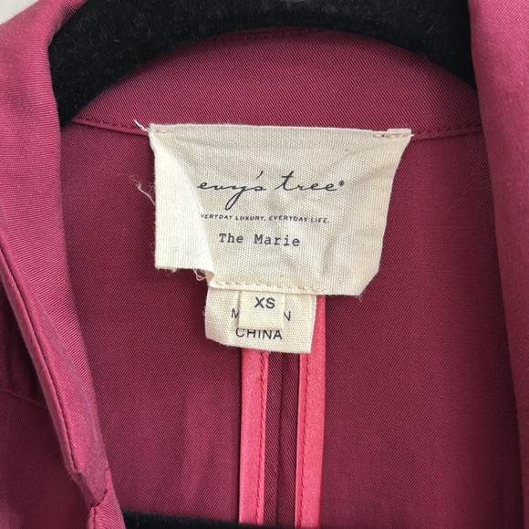 Evy’s Tree The Marie Blazer - Picture 2 of 4